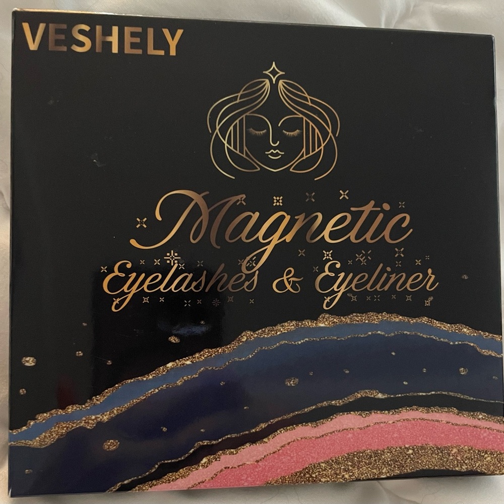 Magnetic Eyelashes and Liner Kit